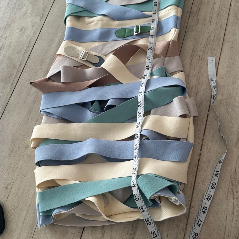 NWOT AKIRA STRAP UP BANDAGE MINI DRESS Size M - Picture 12 of 14